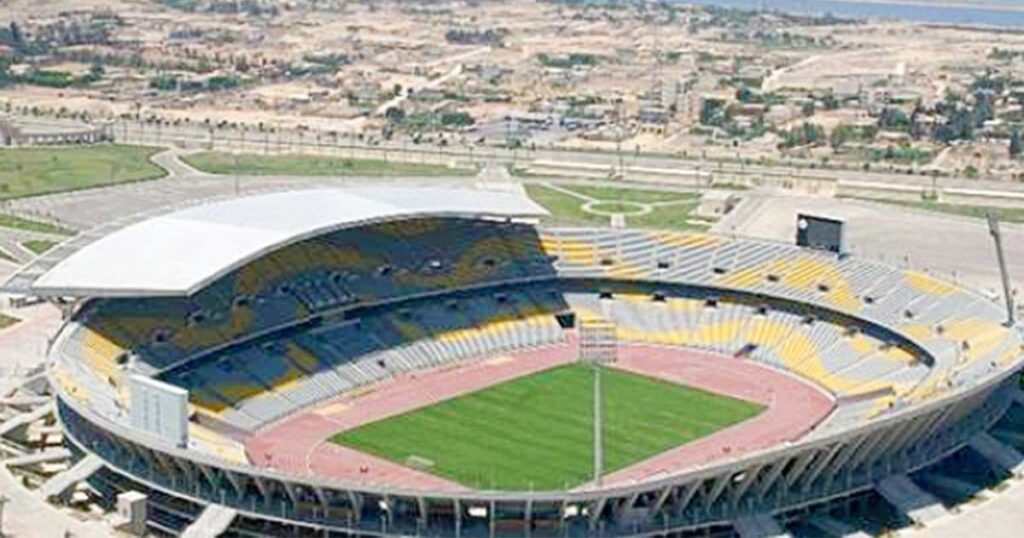 أكبر 10 ملاعب كرة قدم في العالم