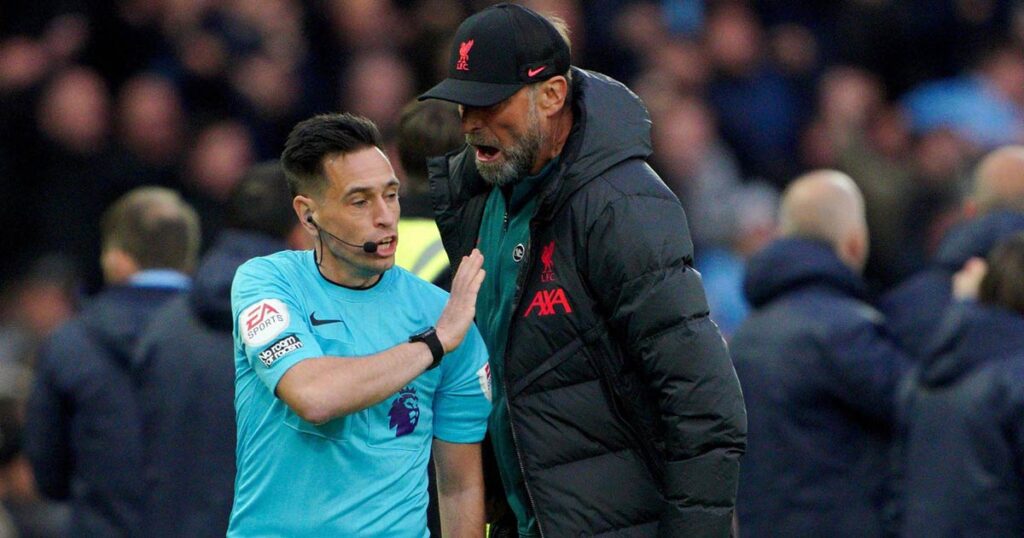 غضب جوارديولا وقمع كلوب : القوانين الثمانية الجديدة للدوري الانجليزي 2023/24