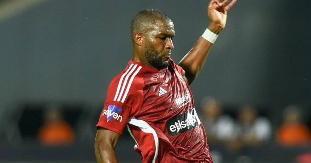 أنتوني موديست لاعب التادي الأهلي المصري