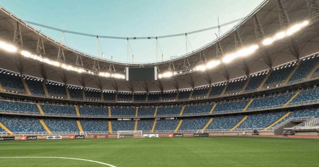 صورة الاضاءة والكشافات في استاد مصر الاولمبي بالعاصمة الادارية الجديدة