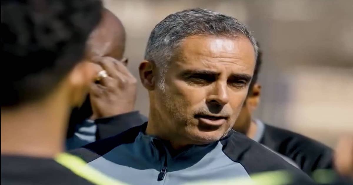 جوميز يوجه طلبًا هامًا لإدارة الزمالك بشأن أوباما.. ويقترح ضم نجم بيراميدز