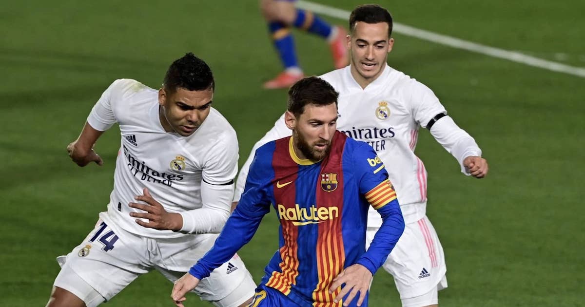 ليونيل ميسي ولوكاس فاسكيز وكاسيميرو في مباراة الكلاسيكو