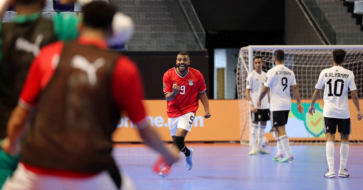 مصر تستهل مشوار كأس إفريقيا للصالات بفوزٍ عريض على ليبيا